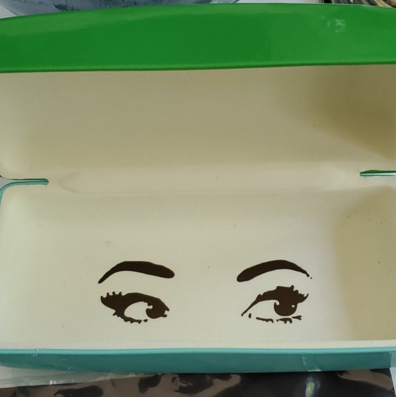 EUC, ♠️ Kate Spade ♠️ Sunglasses W/Case - Picture 9 of 12